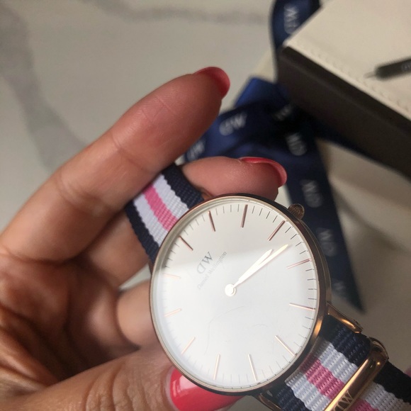 Daniel Wellington Classic Southhampton Watch - Picture 5 of 7